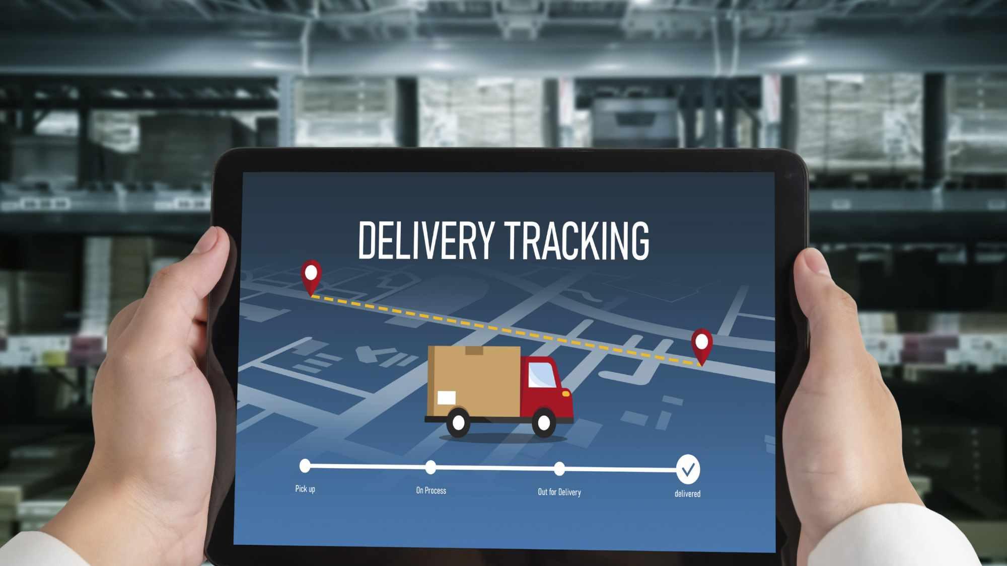 2) ‍Real-Time Shipment Tracking: Innovative ⁣platforms are now offering solutions that enable real-time⁢ tracking of shipments through‌ the customs clearance process. By leveraging ⁤IoT devices⁣ and blockchain‍ technology, these tools ensure transparency and traceability, allowing businesses to monitor their cargo’s status ⁤and respond dynamically to any potential holdups